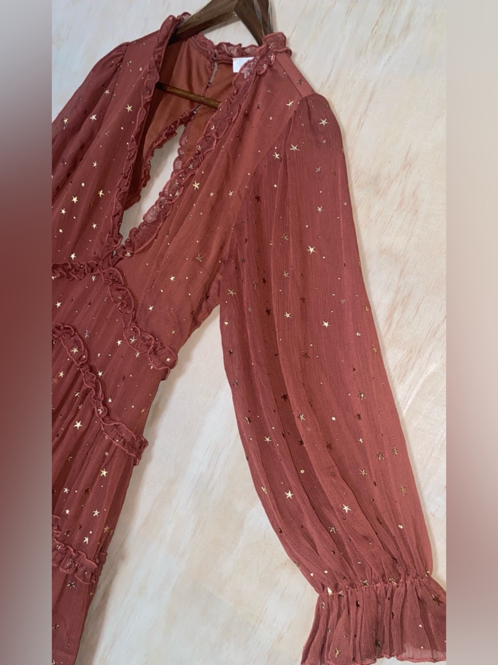 entro Rust Red Long Sleeve Star-Print Ruffle Mini Dress - Picture 8 of 10